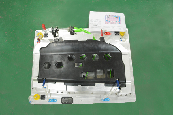 汽車內(nèi)飾件檢具
